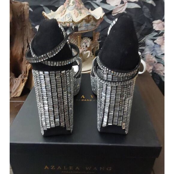 BNIB~AZALEA WANG Rosalia Black & Silver Platform Sparkle Wedge Heel Sandals Sz 1 - Picture 3 of 11